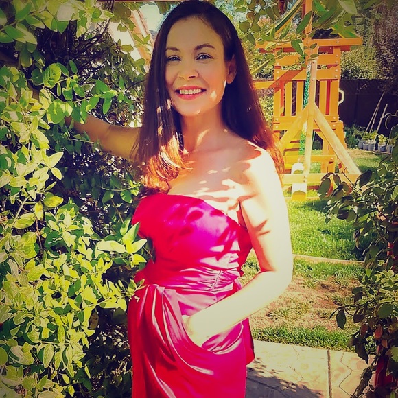 Meet your Posher, Joslyn - Picture 1 of 2